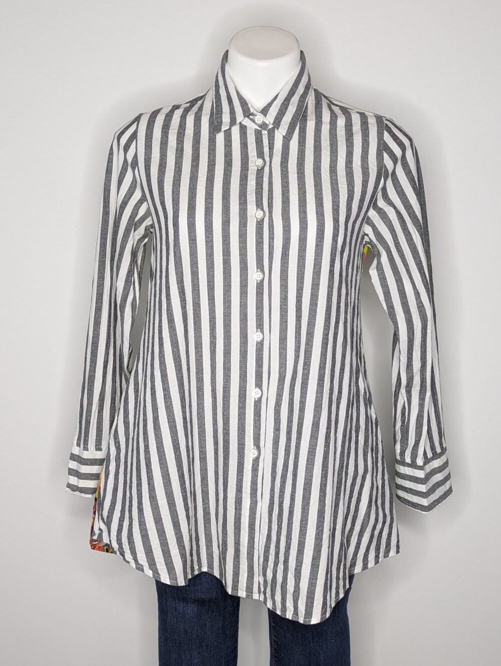 Shana Black White Colorful Graffiti Long Sleeve Cotton Button Up XS